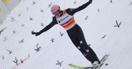 Musiał biec, żeby oddać skok. Kamil Stoch też był w takiej sytuacji