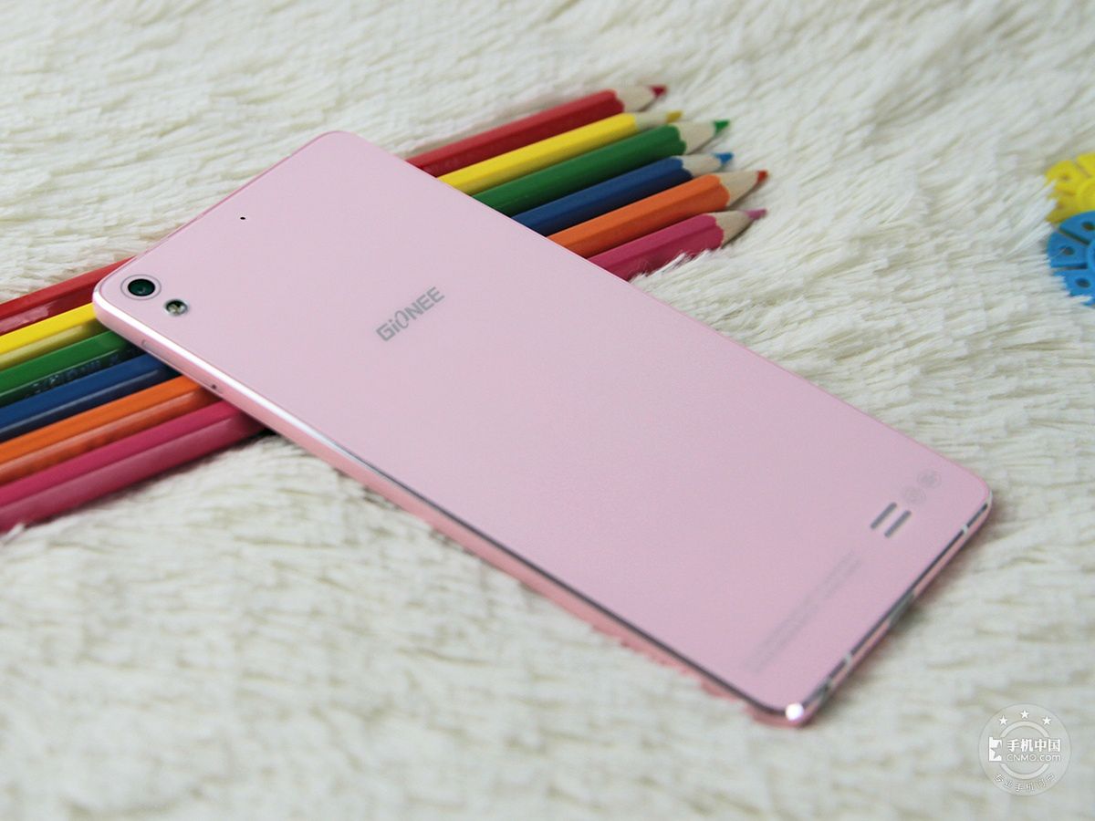 Gionee Elife S5.1 wpisany do Księgi rekordów Guinnessa 4