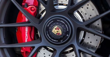 Zwolnienia grupowe w Porsche. Rośnie liczba zagrożonych etatów