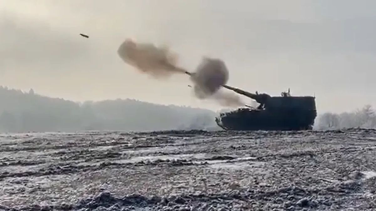 Niemiecka armatohaubica PzH 2000 na pociski kal. 155 mm