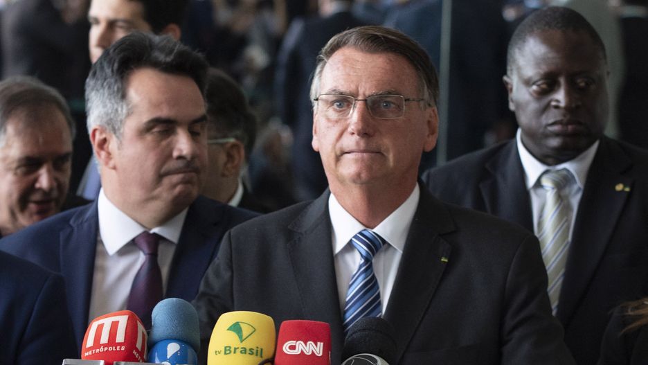 Bolsonaro breaks silence after defeat, vows to remain faithful to Constitution
Joedson Alves