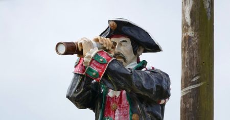 Komisja Europejska zleciła badanie nt. skutków piractwa, ale go nie opublikowała