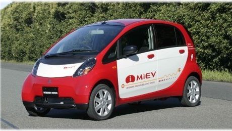 Mały, elektryczny Mitsubishi 1