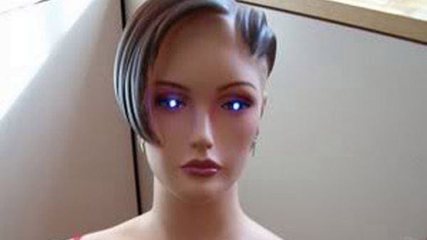 Sexy Cyber Girl - idealna dziewczyna dla prawdziwego geeka? 1