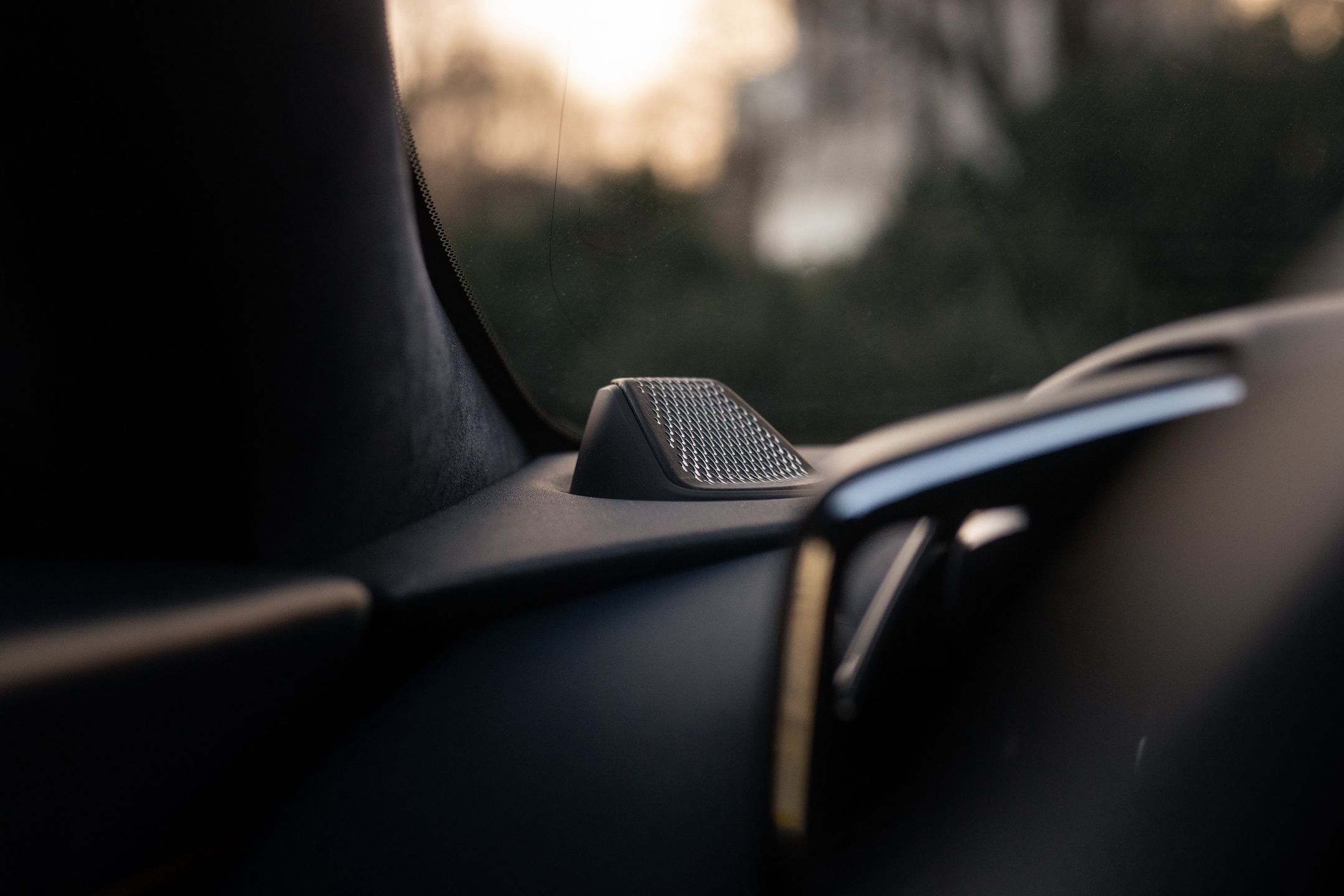 Aston Martin Vantage (2025)