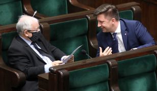 Stawka większa niż szczepienia. Jak rząd radzi sobie z Narodowym Programem Szczepień? [ANALIZA]