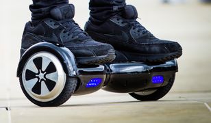 Jechał na deskorolce, teraz walczy o życie w szpitalu. Policja bada przyczyny wypadku