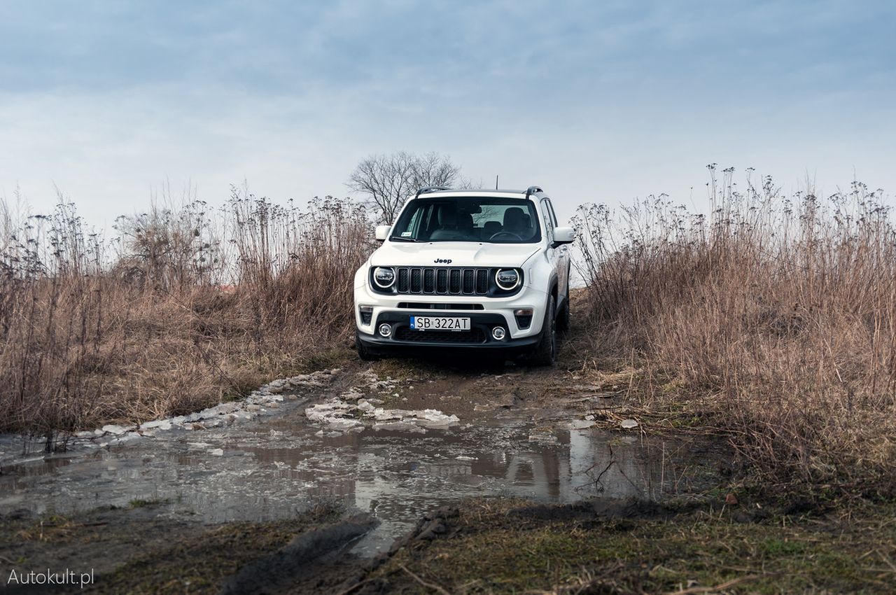 Jeep ma już w ofercie auta z wtyczką. Teraz czas na Dodge'a.