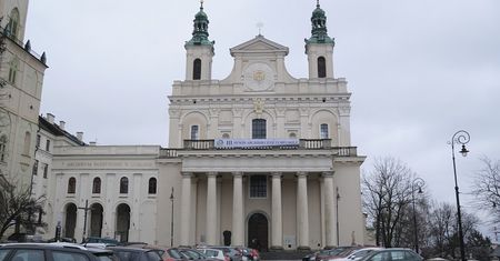 Będą się modlić o pokój na Ukrainie. Dziś msza św. w Archikatedrze Lubelskiej