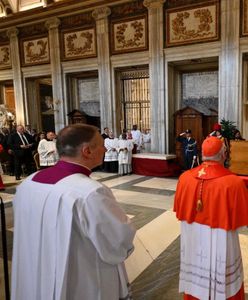 Pochowano papieża. Grób będzie można odwiedzić już w niedzielę