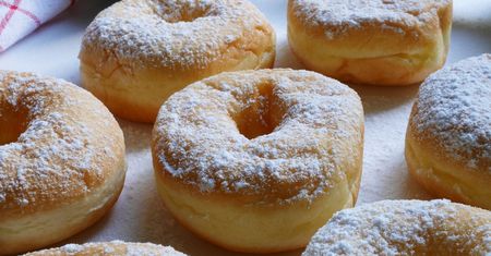 Nigdy nie jadłem tak pysznych oponek. Ten przepis z bananami to istne szaleństwo