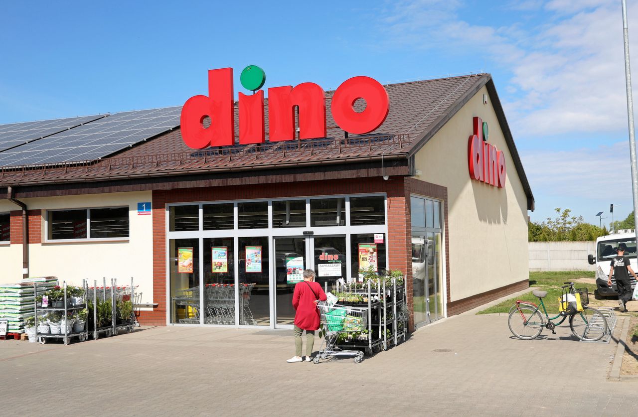 Tego jeszcze nie grali. To sprzedają w Dino na Boże Ciało