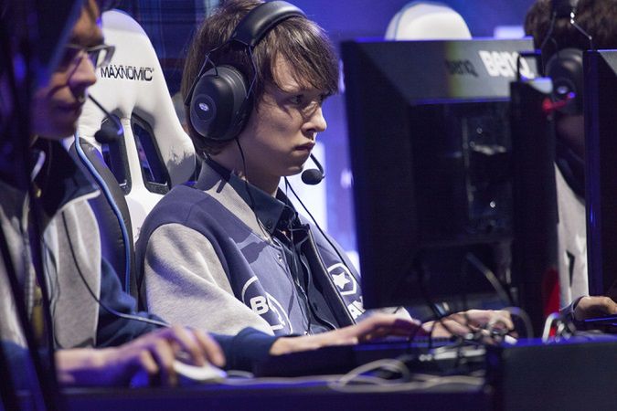 Obstawiaj mecze League of Legends i Counter Strike’a - legalnie, w Polsce. Teraz rozpocznie się prawdziwy boom na e-spor 1