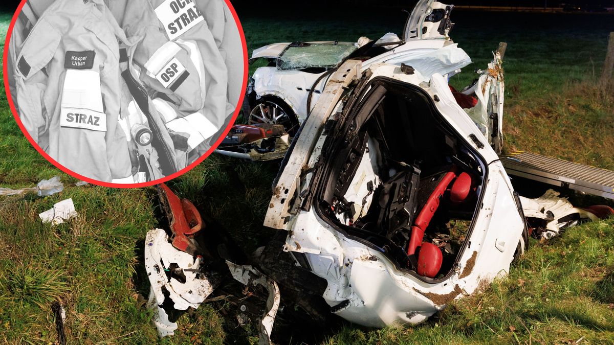 Samochód wypadł z jezdni i rozbił się na drzewie