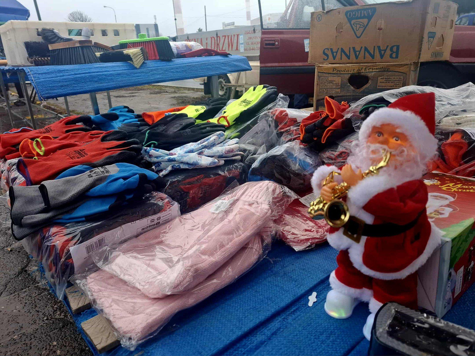 Oto, co można kupić na autogiełdzie przy ul. Puszkina