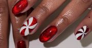 Perfekcyjny manicure na święta. Wypróbuj "peppermint glass nails"