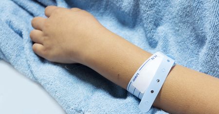 Koniec z RODO. Dane pacjenta pojawią się na szpitalnej opasce