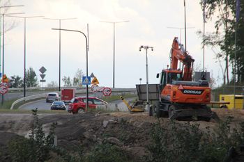 Ruda Śląska: Trwają intensywne prace przy budowie odcinka trasy N-S - zobacz zdjęcia. Docelowo połączy DTŚ z autostradą A4