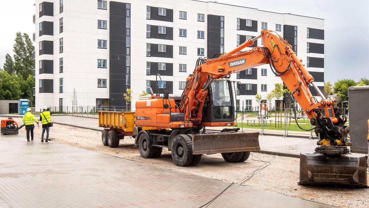 osiedle mieszkaniowe
Tytus �mijewski
alternatywa zamieszkania, blok, budowa, budownictwo mieszkaniowe, dom, ilustracja, ilustracje, inwestycja, kredyt mieszkaniowy, materia�y budowlane, mieszkania, osiedle mieszkaniowe, pod wynajem, w�asne mieszkanie, wykonawca Pekabex Bet SA, wynajecie mieszkania, wynajmowie mieszkania