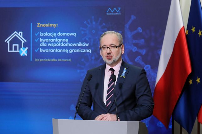 Adam Niedzielski ogłosił 24 marca m.in. zniesienie kwarantanny granicznej