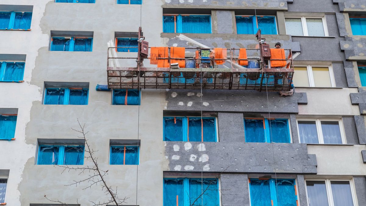 Reporter baza 2020-06-c
27.02.2019 Wroclaw n/z termomodernizacja blokow na osiedlu Popowice we Wroclawiu fot. Krzysztof Kaniewski/REPORTER