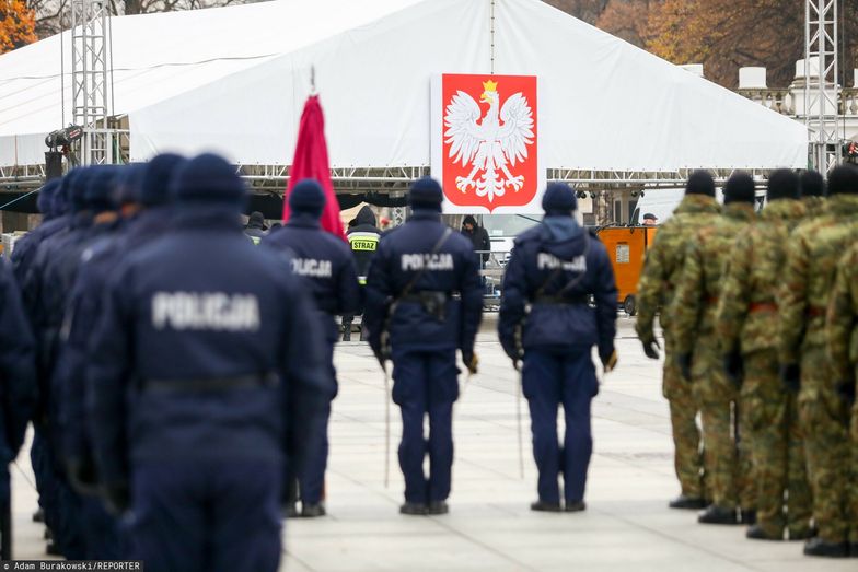 Odeszli ze służby, dostali niższe emerytury. MSWiA: znali ryzyko