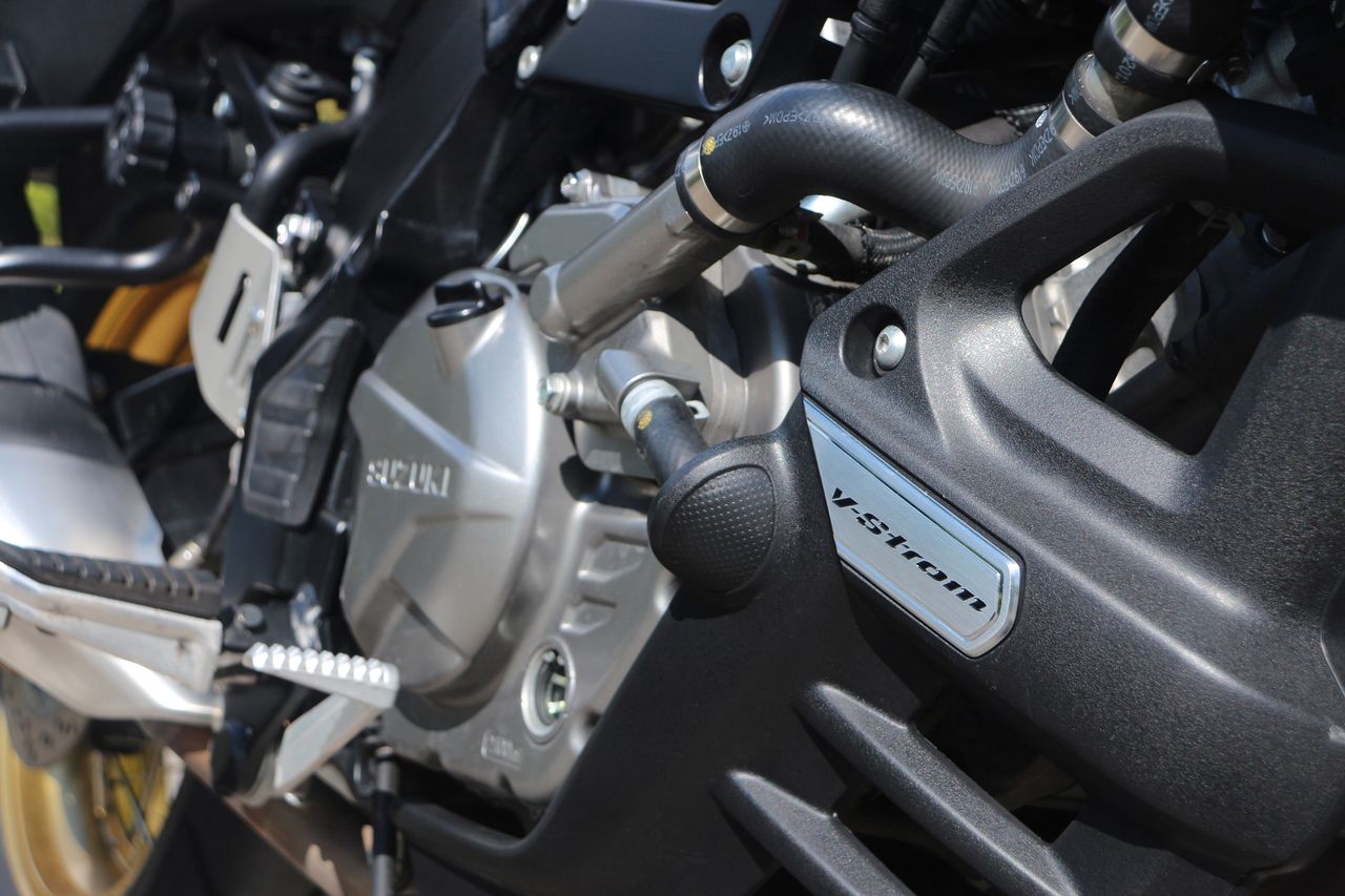 Suzuki V-Strom 650XT Travel Pack