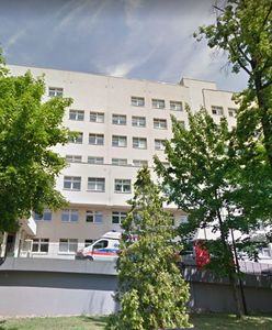 Wrocław. Porodówki w czasach COVID-19. Rodzić można tylko na Brochowie