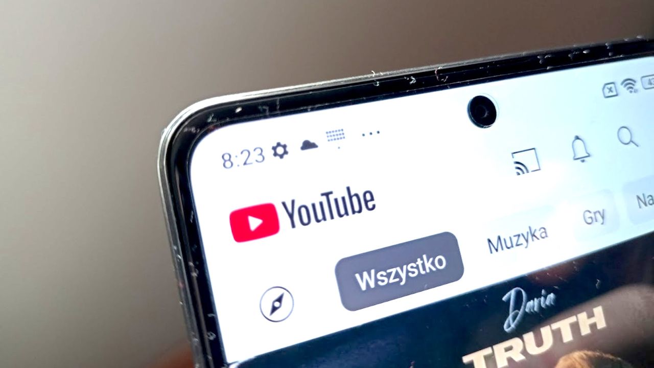 YouTube na telefonie