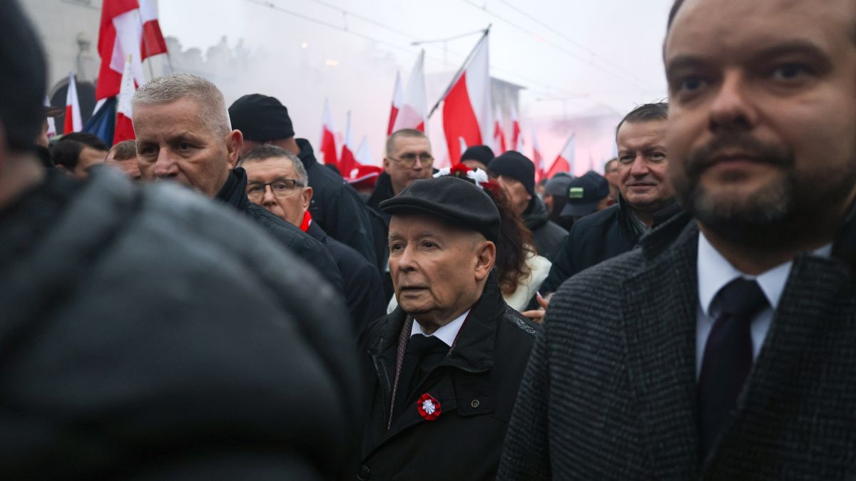 Jarosław Kaczyński na marszu