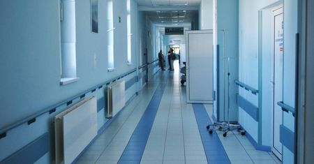 Oddział bez pielęgniarki i lekarza od 1 lipca? MZ przygotowało projekt rozporządzenia