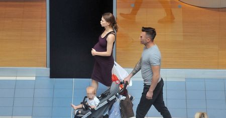Maja Bohosiewicz w zaawansowanej ciąży na zakupach (ZDJĘCIA)