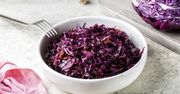 Jak zrobić surówkę z czerwonej kapusty? Prosty przepis na dodatek do obiadu