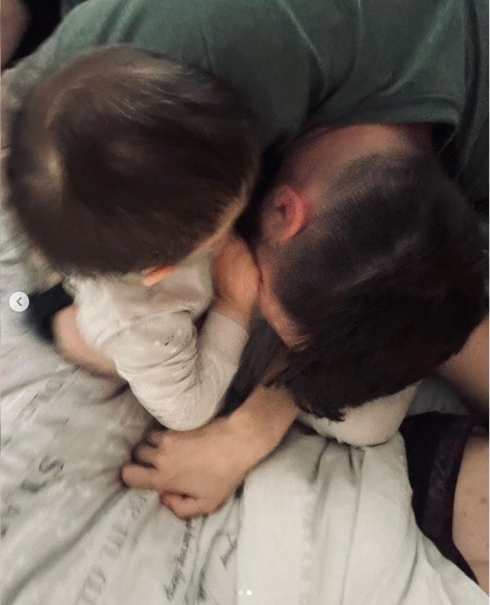 Agnieszka Hyży chwali się synkiem i mężem