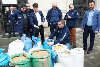 Kryzys zbożowy w Polsce. "Wagony trafiały na bocznicę. Nikt nad tym nie panował"