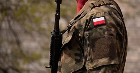 Nietrzeźwy strzelał do cywilnego samochodu w Mielniku. Rzecznik zabrał głos