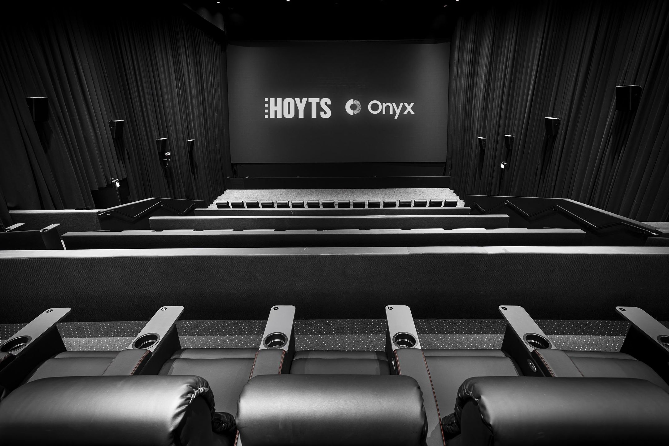 Kino bez projektora? Samsung zastąpił rzutnik ekranem LED w Australii. To LED Onyx Cinema 1
