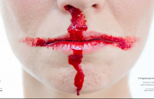Przemoc domowa z mundialem w tle. Mocna kampania społeczna w Anglii