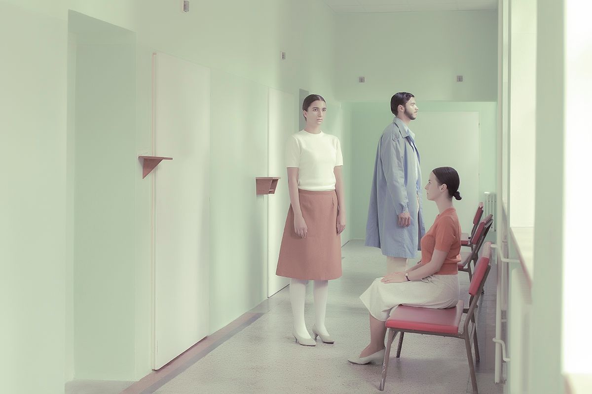 Pastelowa estetyka inspirowana  komunistyczną Czechosłowacją w projekcie "Plastic World" Márii Švarbovej 2