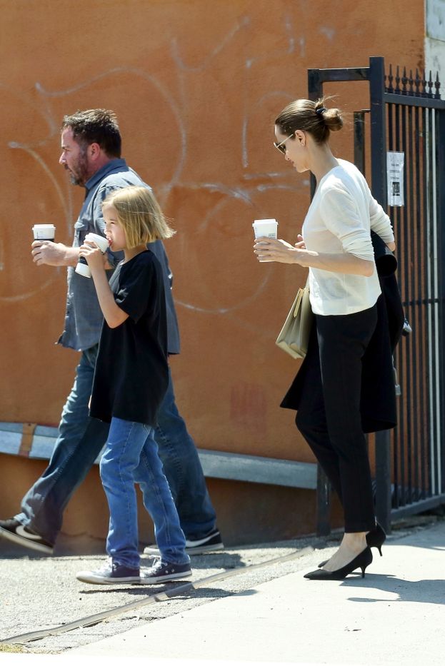 Angelina Jolie Zabrała Dzieci Na Kawę I Do Escape Roomu ZdjĘcia Pudelek