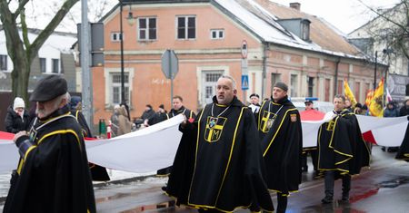 XIII Marsz dla Życia i Rodziny oraz Marsz Wdzięczności za Dzieje Diecezji Płockiej w ramach obchodów 950-lecia diecezji płockiej
