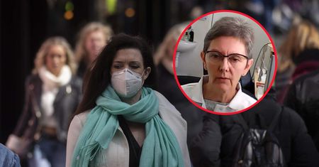 Grozi nam potrójna epidemia. "Jeszcze nie wyjdziemy z jednej infekcji, a już łapiemy drugą"