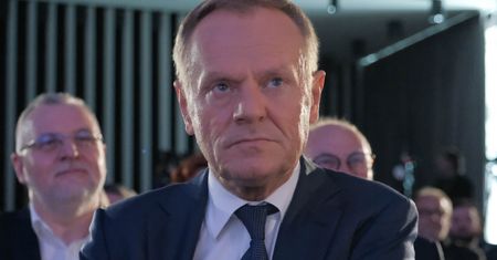 Donald Tusk proponuje podwyżki dla budżetówki. "Są w szczególnie trudnej sytuacji"