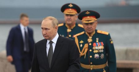 Zaskakujące wyniki sondy. Zobacz ilu Rosjan popiera wojnę