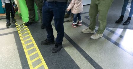 Oddziały pediatrii w całej Polsce przeżywają oblężenie. Atakuje grypa i wirus RSV