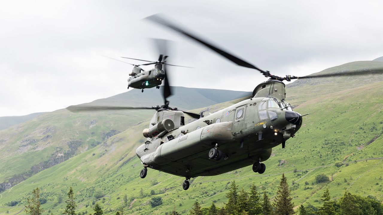 AH-64E Apache Guardian dla Polski. Były szef MON pyta o redukcję zamówienia