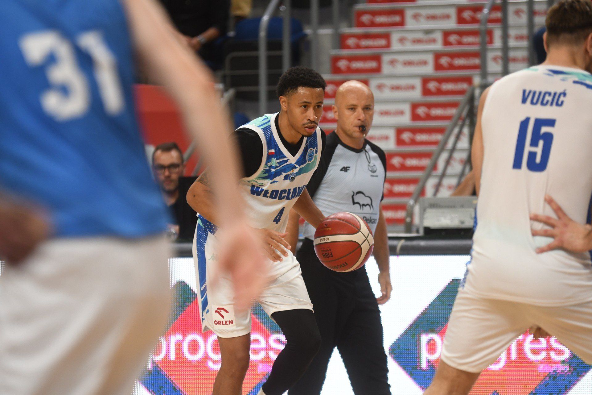 Anwil Włocławek - Arriva Polski Cukier Toruń stworzyły niezłe widowisko w finale turnieju o Puchar Marszałka Województwa Kujawsko-Pomorskiego