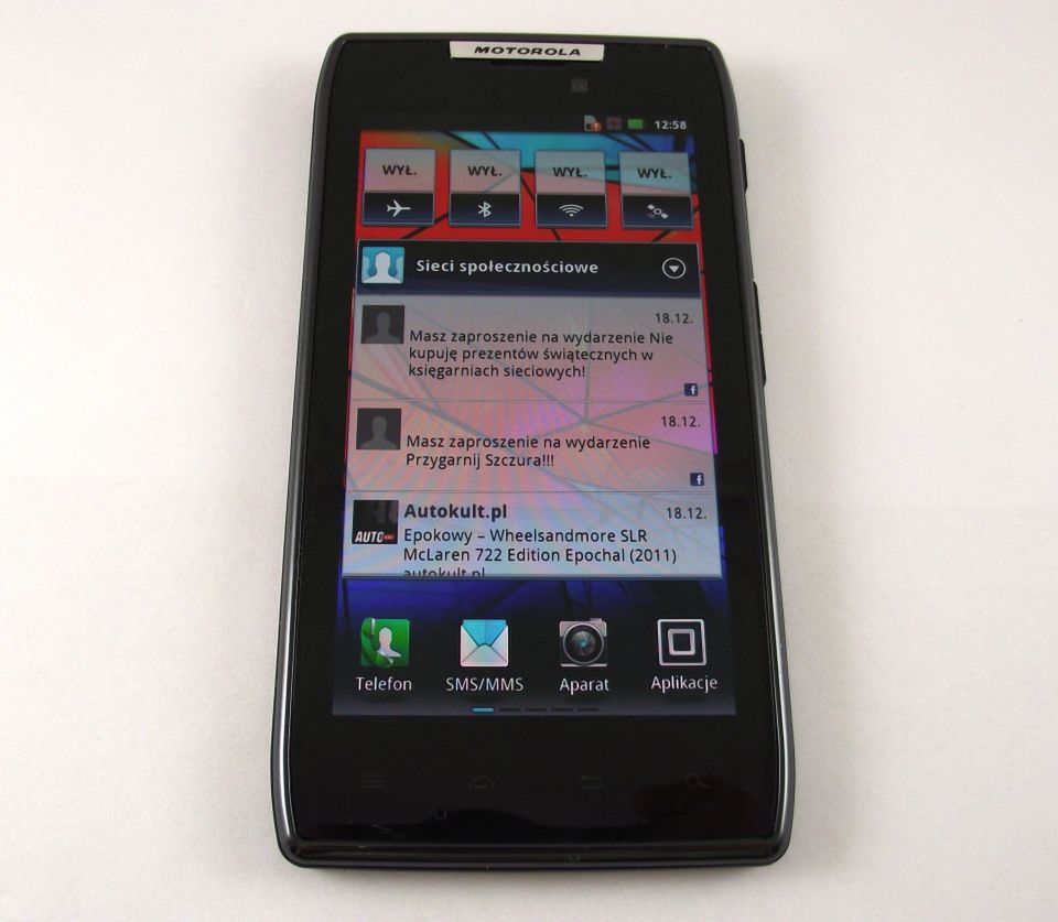 Motorola RAZR XT910 - żyletka wśród Androidów [test] 10