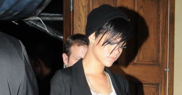 "Rihanna wraca do siebie"