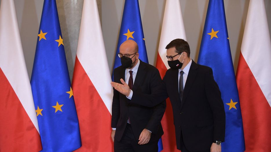 Kryzys na granicy. Morawiecki: to jest przejaw terroryzmu państwowego 